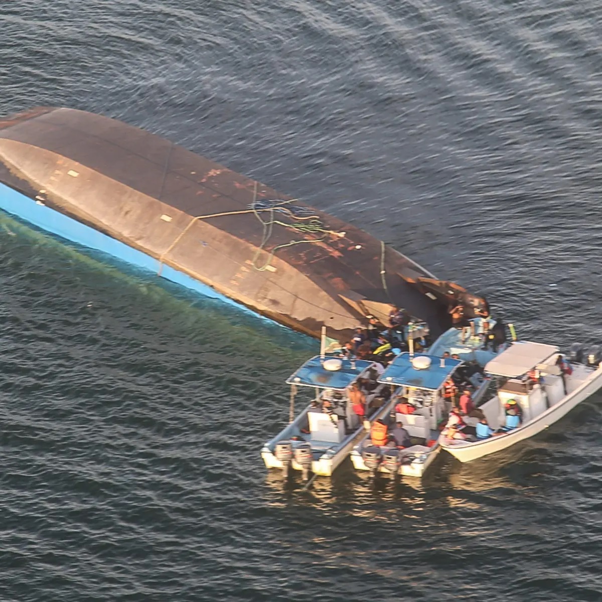 30 passengers drowned in UP's Barabanki when a boat full of religious capsized! 3 deaths