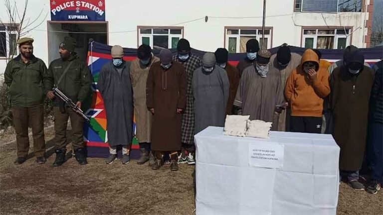 large-drug-smuggling-module-busted-in-kupwara-17-arrested-including-five-policemen