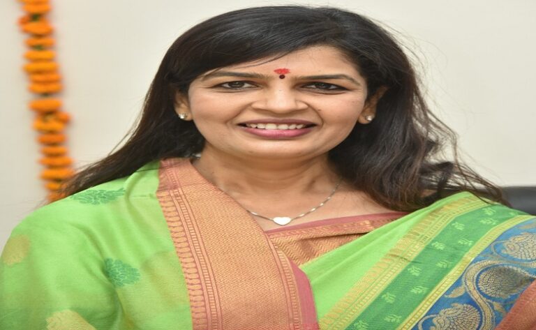 gujarat-assembly-election-2022-result-bjp-candidate-darshita-shah-wins-from-rajkot-west-seat