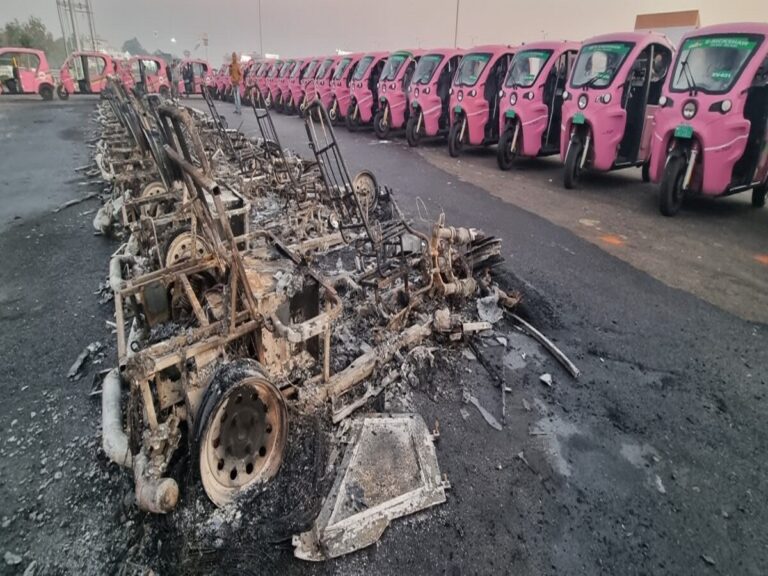 15 electric auto-rickshaws caught fire near Statue of Unity, all vehicles gutted