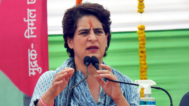 priyanka-gandhi-will-contest-from-this-seat-in-2024-the-plan-of-congress-was-revealed