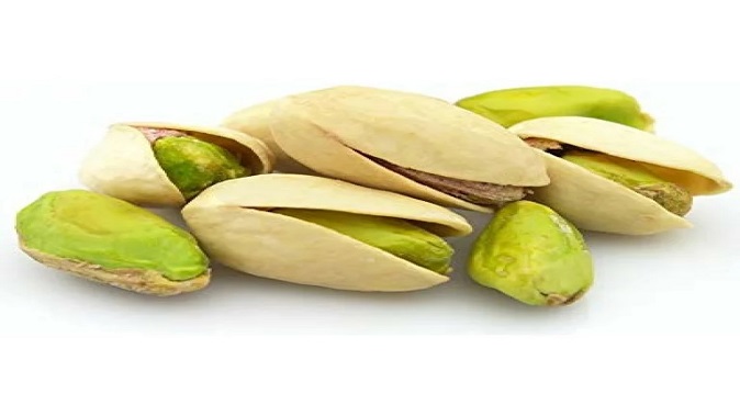from-boosting-immunity-to-strengthening-bones-eating-pistachios-in-winter-has-many-benefits