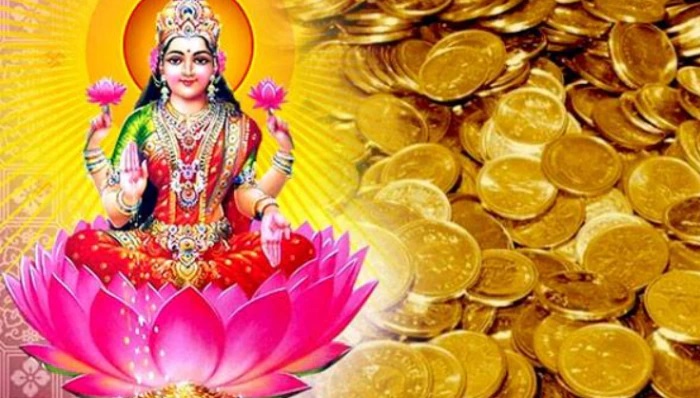 kuberas-treasury-will-be-opened-money-will-rain-mother-lakshmi-will-be-happy-with-these-remedies-of-tulsi-manjari