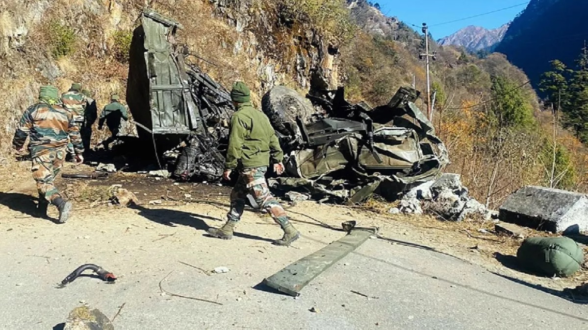 major-accident-in-north-sikkim-army-truck-falls-into-ditch-16-jawans-including-3-jcos-martyred