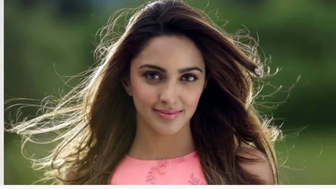 What were your favorite actors doing before becoming actors? These celebs were once watchmen-waiters