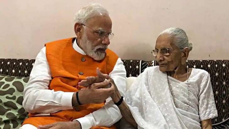 pm-modi-mother-death-death-of-heeraba-pm-modi-tweeted-proud-centenary-at-gods-feet