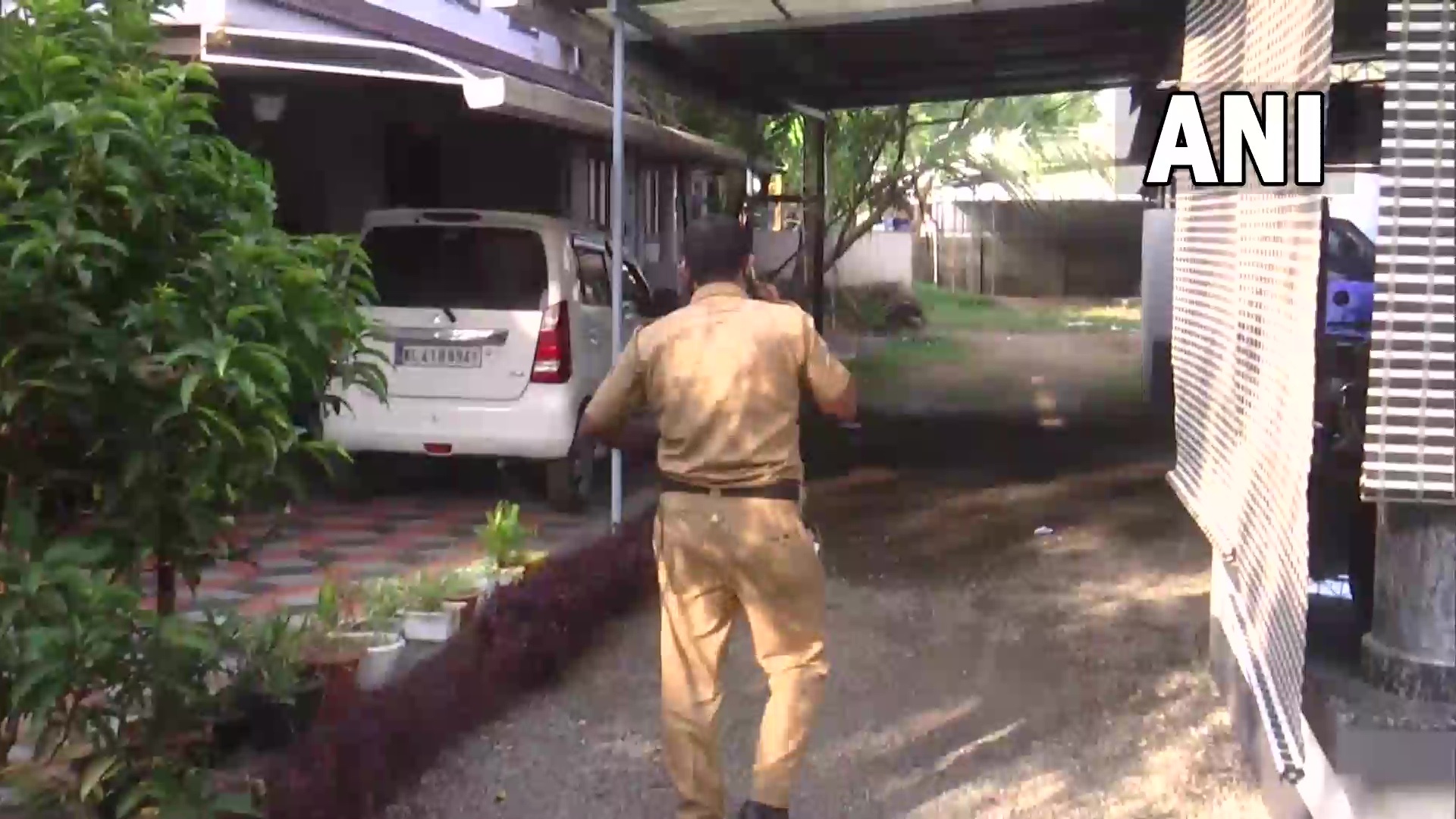 nia-raids-56-locations-in-kerala-to-clamp-down-on-pfi-in-terror-funding-case