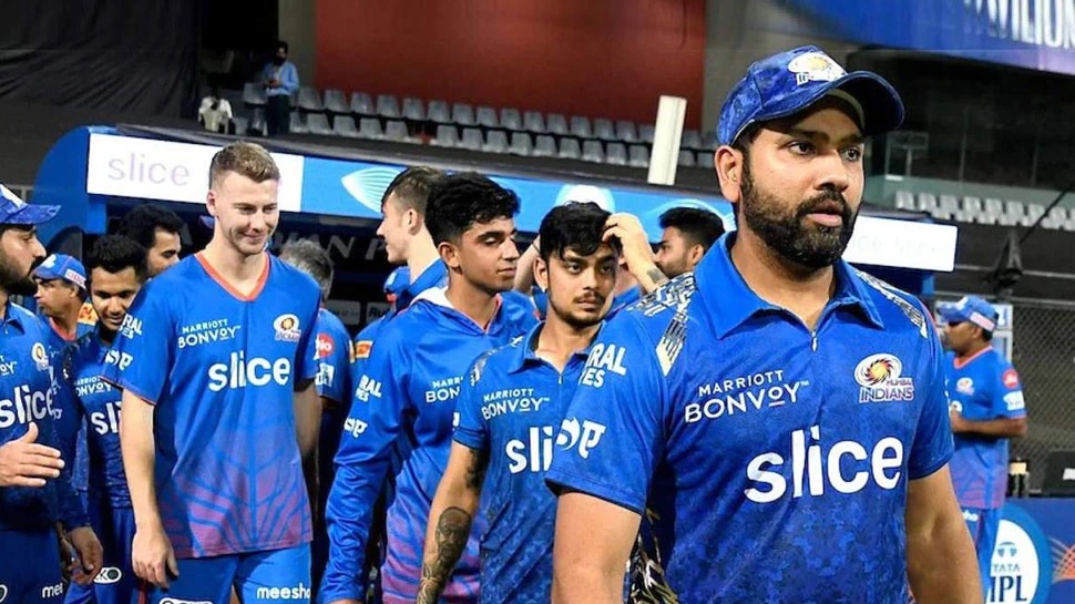 ahead-of-ipl-2023-mumbai-indians-suffered-a-big-blow-this-dangerous-player-is-out-of-the-big-league-due-to-injury