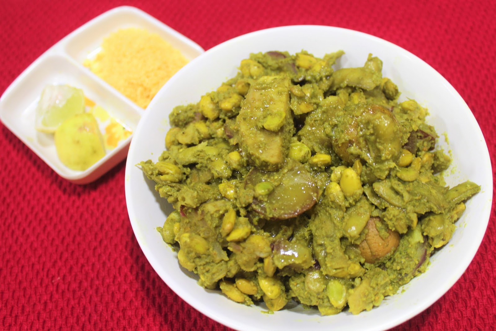 This is the famous ubadi of Valsad which you will enjoy eating