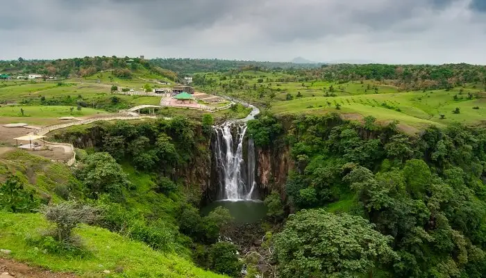 must-visit-patalpani-to-enjoy-vacation-indore-MP