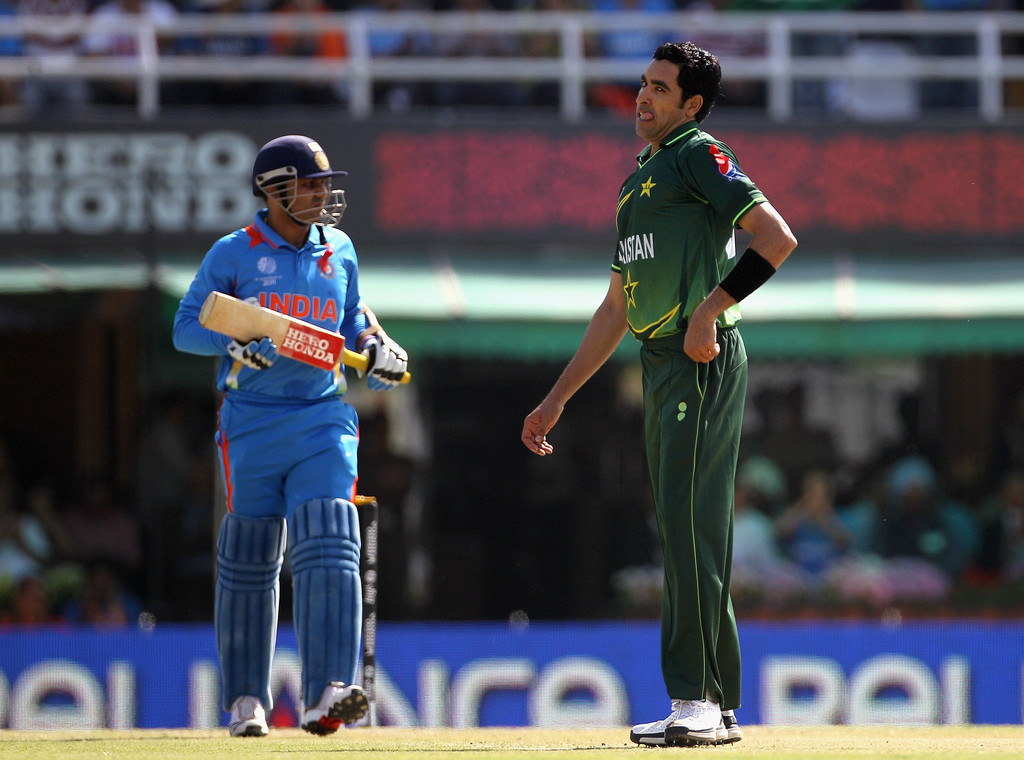 The Pakistan player said while batting,; Know what is the case of 'Verubhai Kishore Kumar's Geet Sambhalavone'