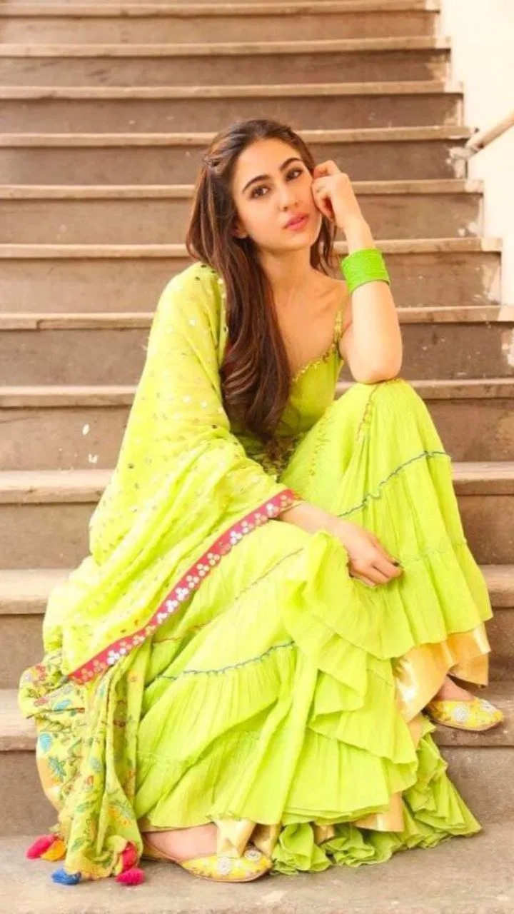 Lohri Outfit Ideas: Style this traditional dress on Lohri, look gorgeous