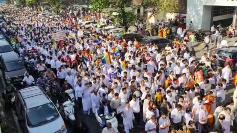 Huge rally of Jain Samaj in Surat, thousands gathered and protested