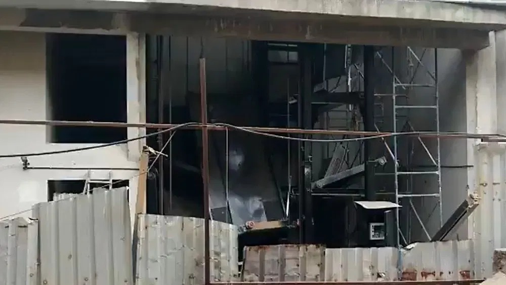 After the Mumbai lift accident, the Center in action, wrote to the states – comply with the Lift Act