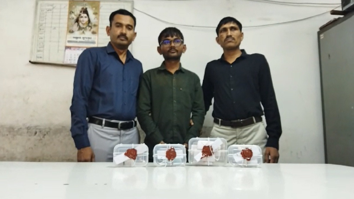 Theft of lakhs in 3 diamond offices in Surat solved, accused arrested Keshod
