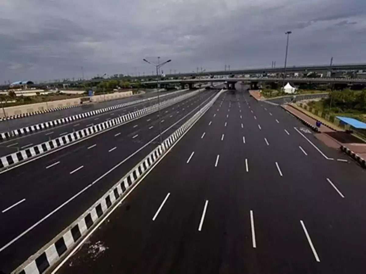 1298 black spots are being fixed on the National Highway, 56 thousand people died in road accidents last year.