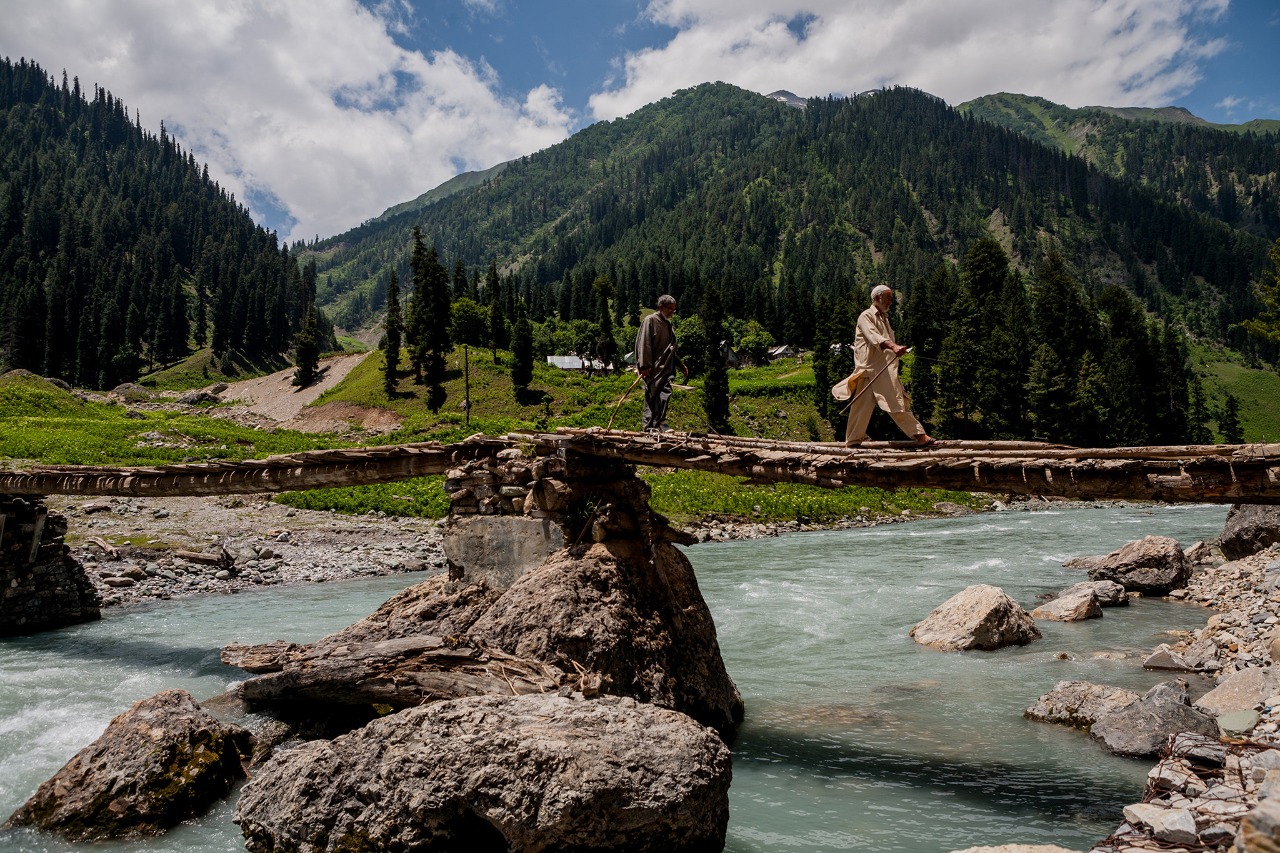 Indus Water Treaty : With India preparing to annex Pakistan, the government issued a notice to amend the Indus Water Treaty