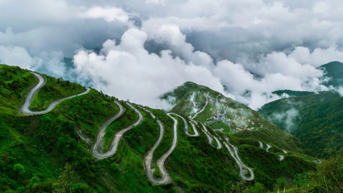If you are making a plan to visit Sikkim then do not miss visiting these 4 places