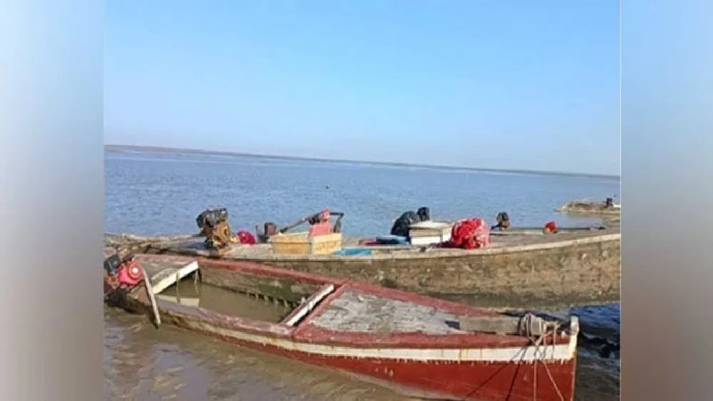bsf-arrests-22-pakistani-fishermen-from-gujarat-in-2022-seizes-79-boats