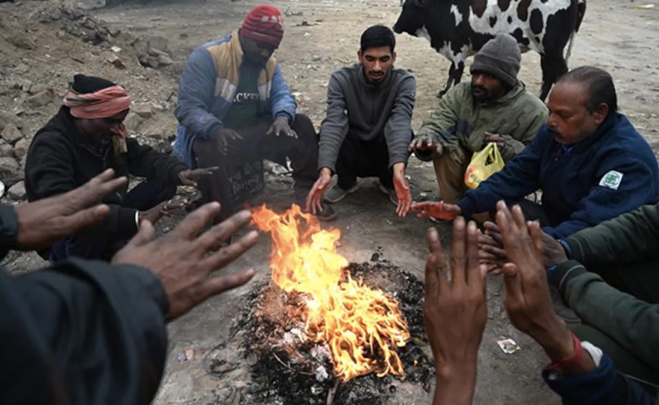 cold-wave-continues-in-gujarat-temperature-reaches-1-4-degrees-in-nalia