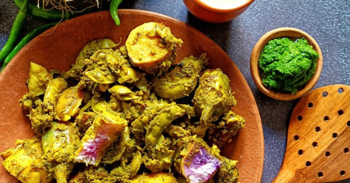 This is the famous ubadi of Valsad which you will enjoy eating