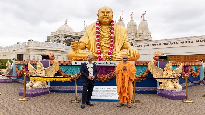 Farmers in Gujarat gave land for the construction of grand Hari temple, Mahant Swami performed Bhumipujan