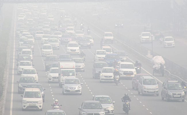 aqi-level-crosses-400-due-to-not-only-smog-but-pollution-in-the-atmosphere