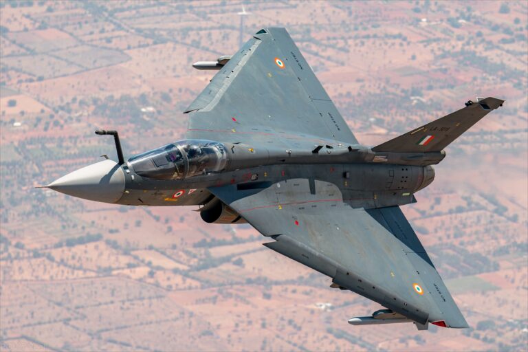 India will become self-sufficient, there will be huge investment in the defense sector, plans to make so many fighter jets by 2024