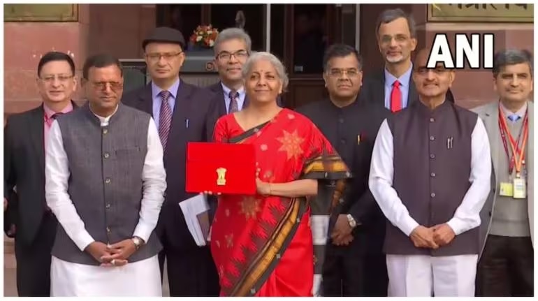 finance-minister-gave-a-big-gift-to-women-in-the-budget-started-this-special-savings-scheme
