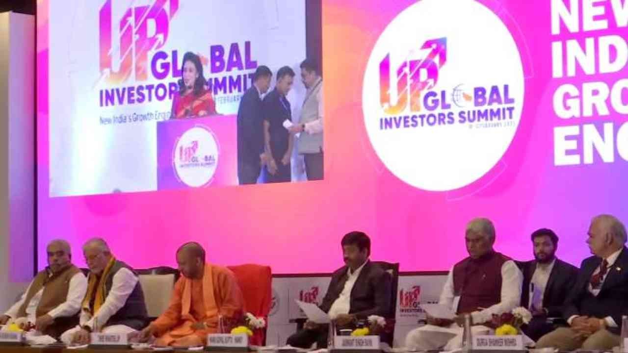 prime-minister-modi-inaugurated-the-up-global-investors-summit-2023-in-lucknow-attended-by-big-industrialists