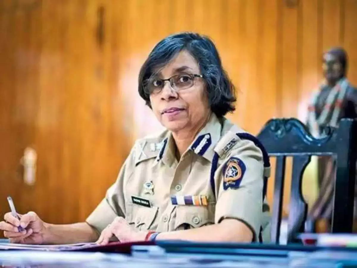 IPS Rashmi Shukla will be the new DG of Armed Seema Bal, the government issued an order