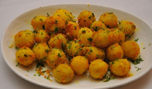Make these 5 quick snacks to go with evening tea