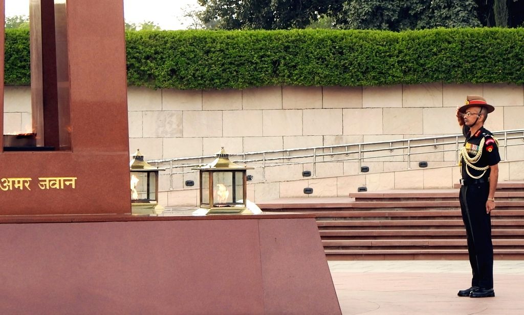 Lt Gen MV Suchindra Kumar Appointed as New Vice Chief of Army Staff, Tributes at National War Memorial