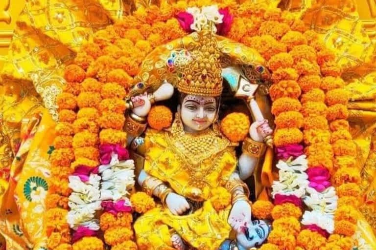 Chaitra Navratri : Visit these temples in Navratri, you will get the blessings of Goddess Mother