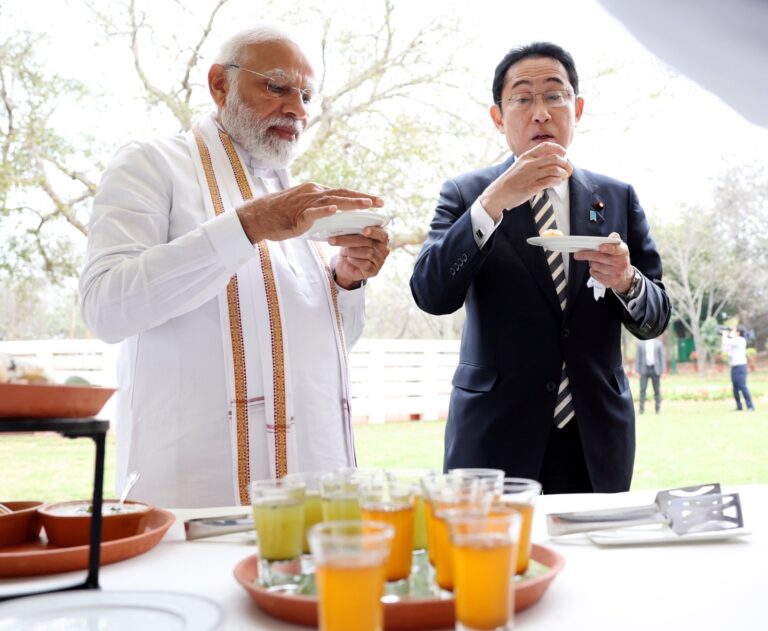 PM Modi fed Japanese PM Kishida with Gol Gappa and Lassi along with Aam Panna.