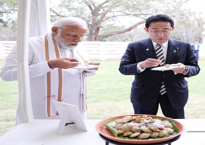 PM Modi fed Japanese PM Kishida with Gol Gappa and Lassi along with Aam Panna.
