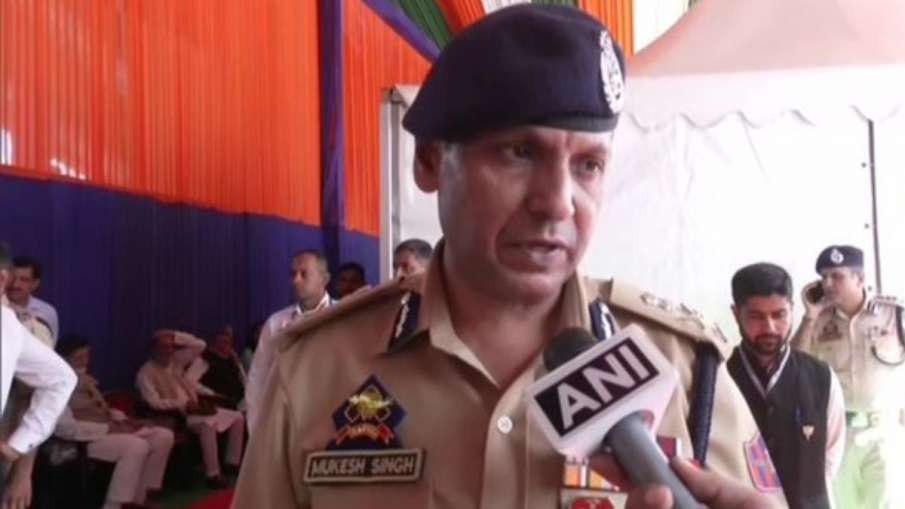 As the sound of explosions near the international border created commotion, the SSP reached the spot