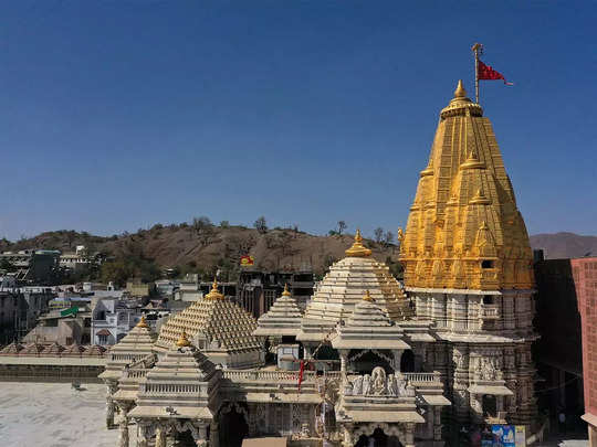 Only Mohanthal is wanted in Ambaji Temple, Congress got BJP's support on the matter