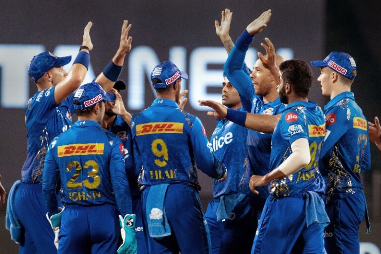 Big blow to Mumbai Indians ahead of IPL 2023, after Bumrah, this bowler is out for the entire season