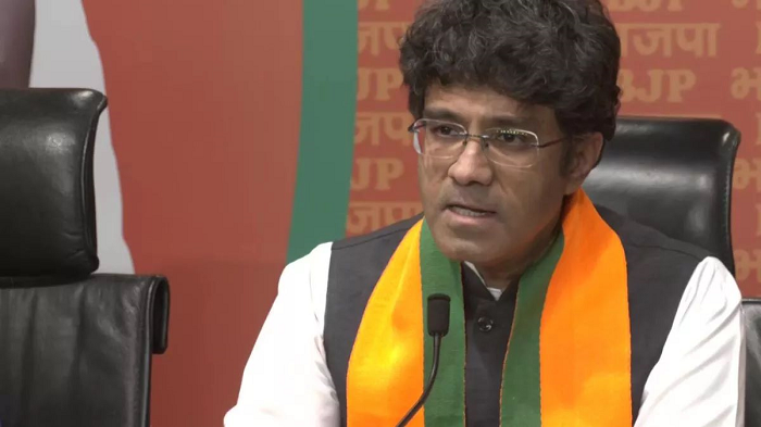 In a blow to Congress, C Rajagopalachari's grandson CR Kesavan joins BJP