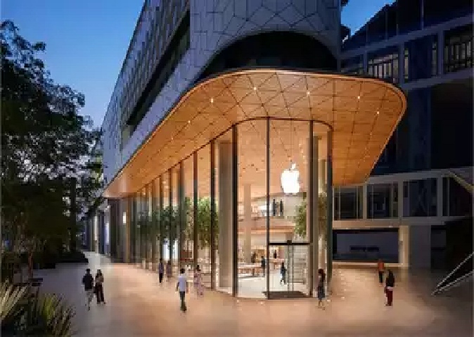 The country's first Apple store will open today, CEO Tim Cook will inaugurate, know what will be special
