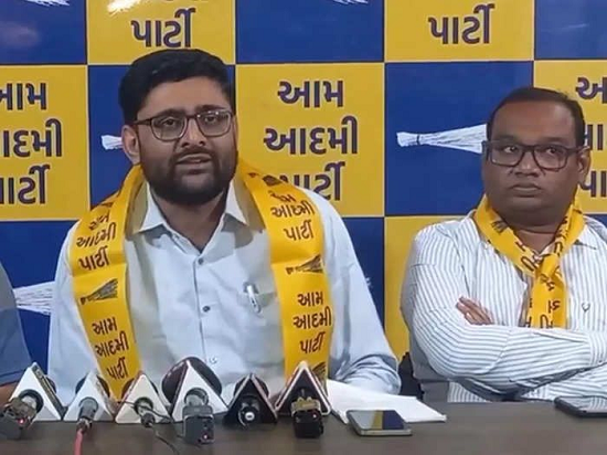 Junior Clerk Exam Tomorrow in 32 Districts of Gujarat, AAP Announces Help to Candidates