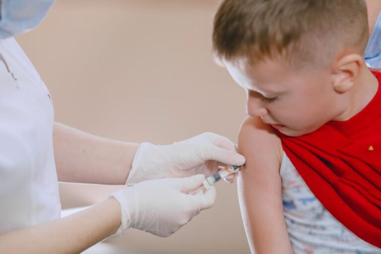 These 7 vaccines must be given to young children, then these dangerous diseases will be avoided