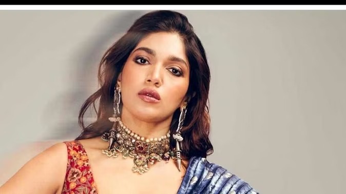 Bhumi Pednekar looks very glamorous in a desi to modern look, you can also take fashion tips