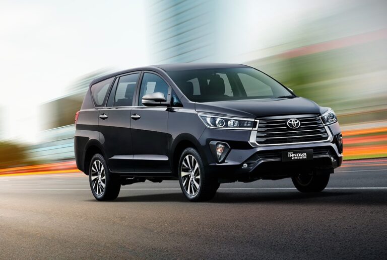 Toyota Innova Crysta VX and ZX variant prices announced? Which one are you going to buy?