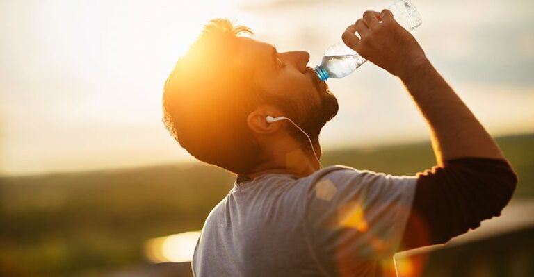 Keeping yourself hydrated in summer will give your body these 7 benefits
