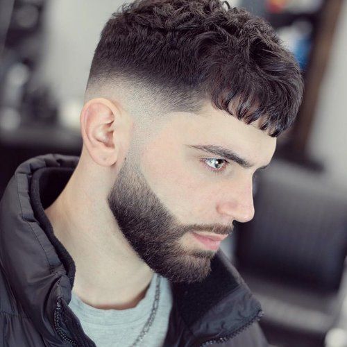 Men can keep this hairstyle in summer, look stylish and stay cool