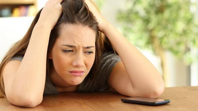 3 years after breakup, guy texts his 'girlfriend', asks if she'll know