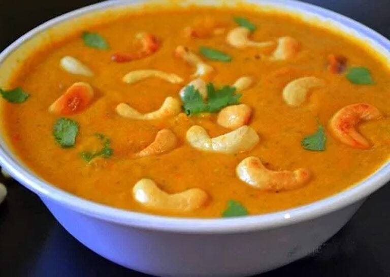 Make restaurant style kaju korma in this way, the people of the house will be happy after eating it