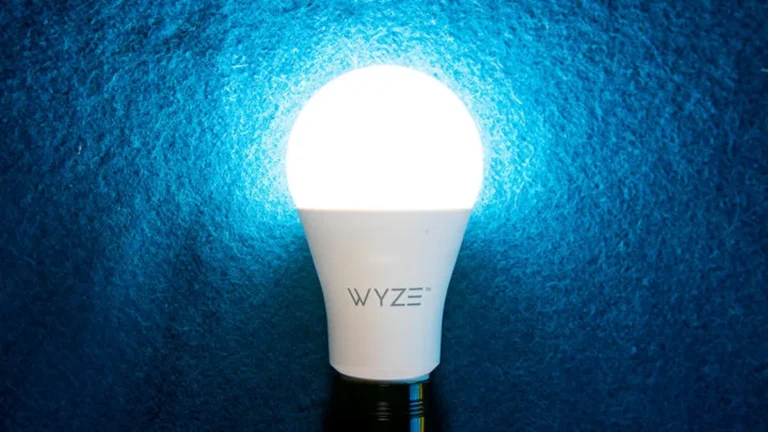 This bulb will last for 4 hours that too without electricity, the price is only this